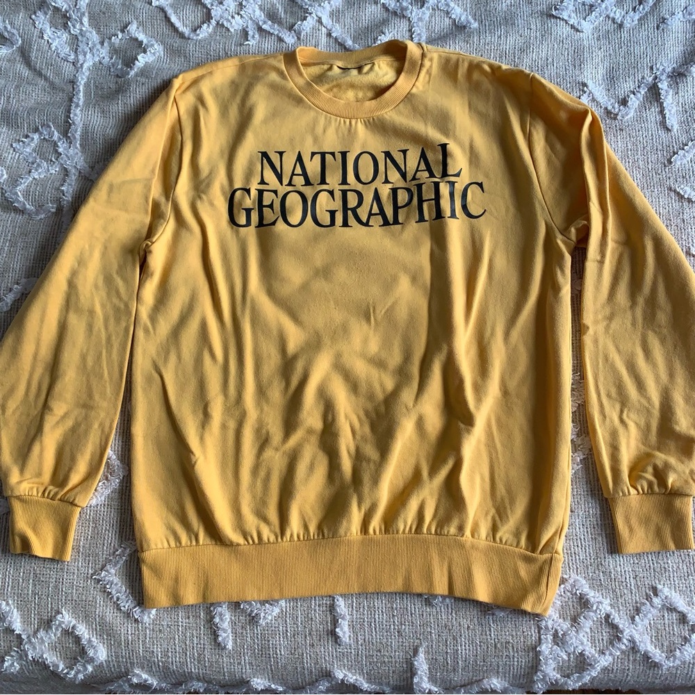 National Geographic Yellow Crewneck Sweatshirt, Size M